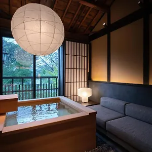 Nazuna Higashi Honganji 4* 京都市